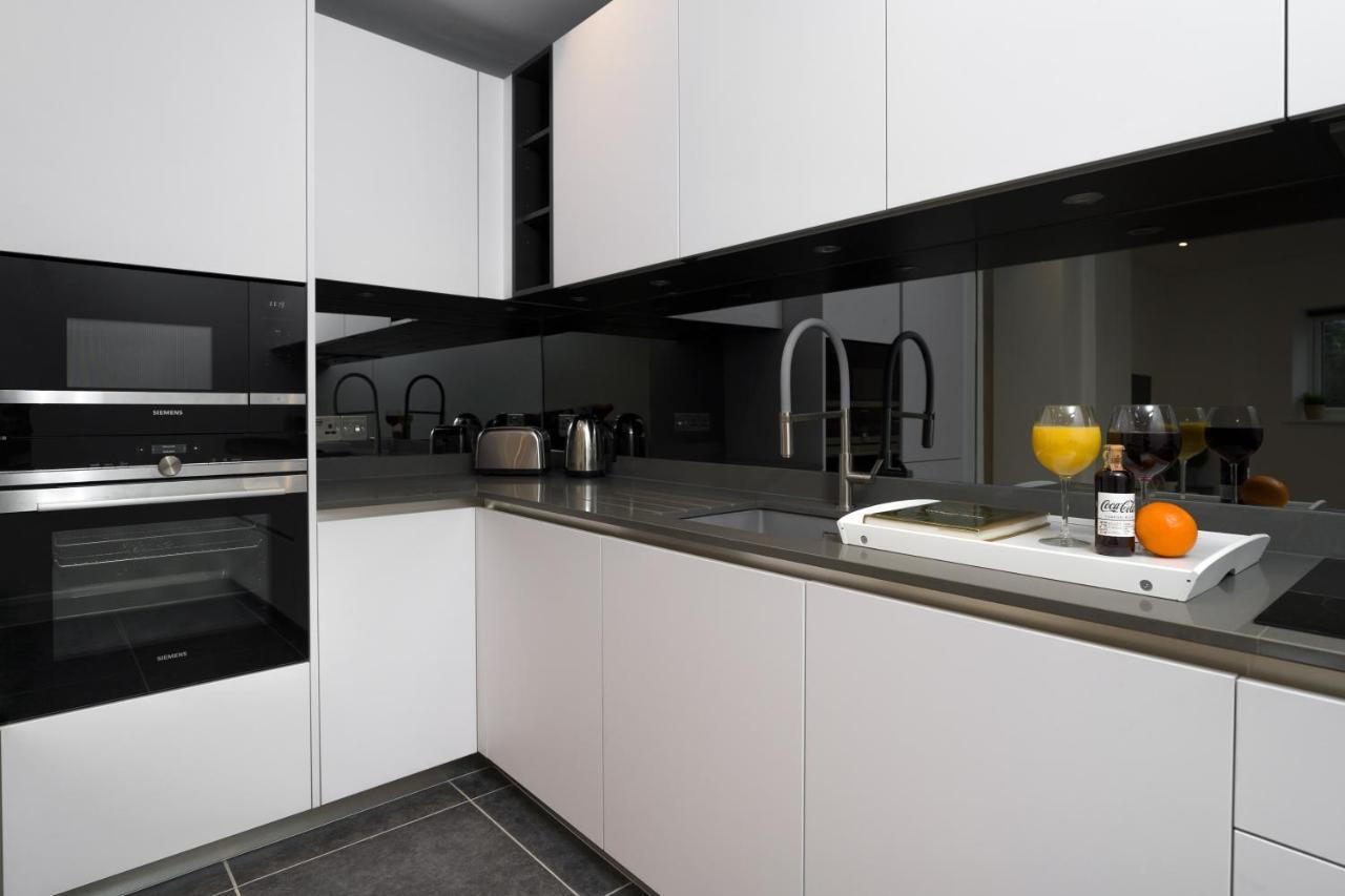 Panther House By Oval London Luaran gambar