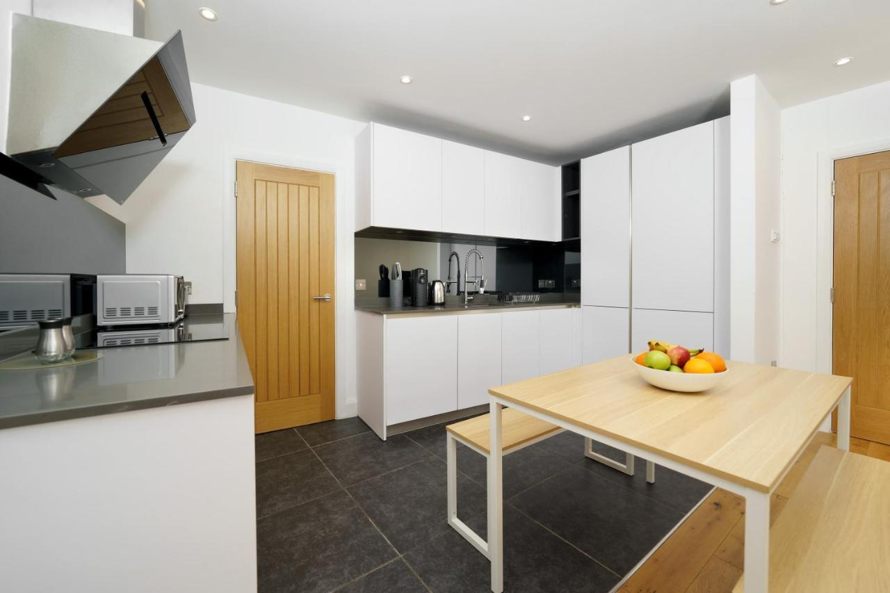 Panther House By Oval London Luaran gambar