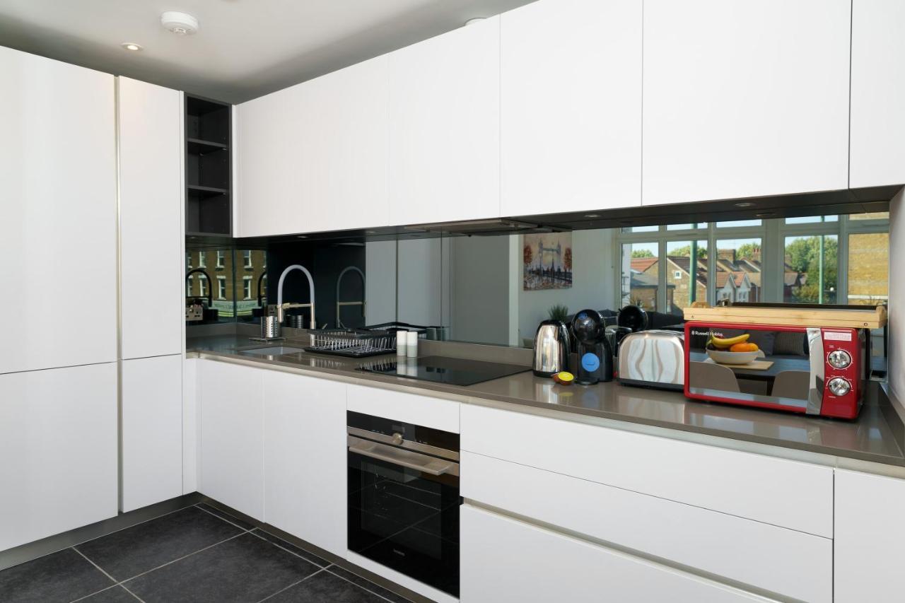 Panther House By Oval London Luaran gambar