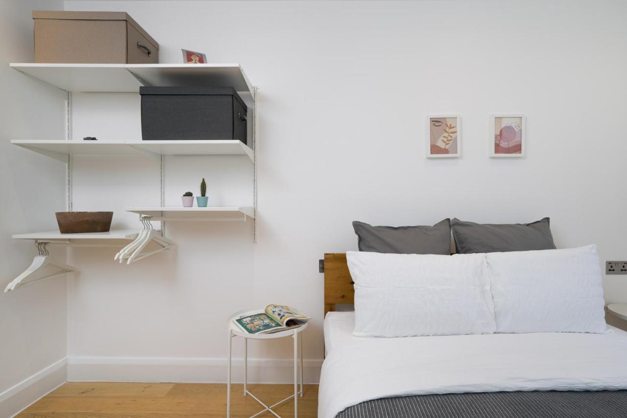 Panther House By Oval London Luaran gambar
